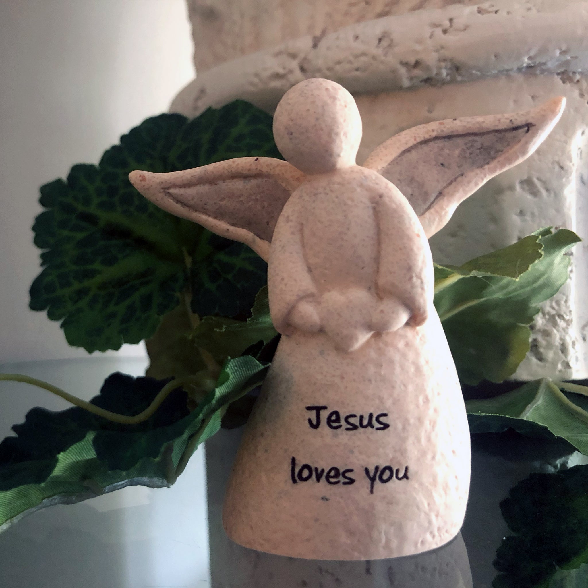Angel Figures - Jesus Loves You