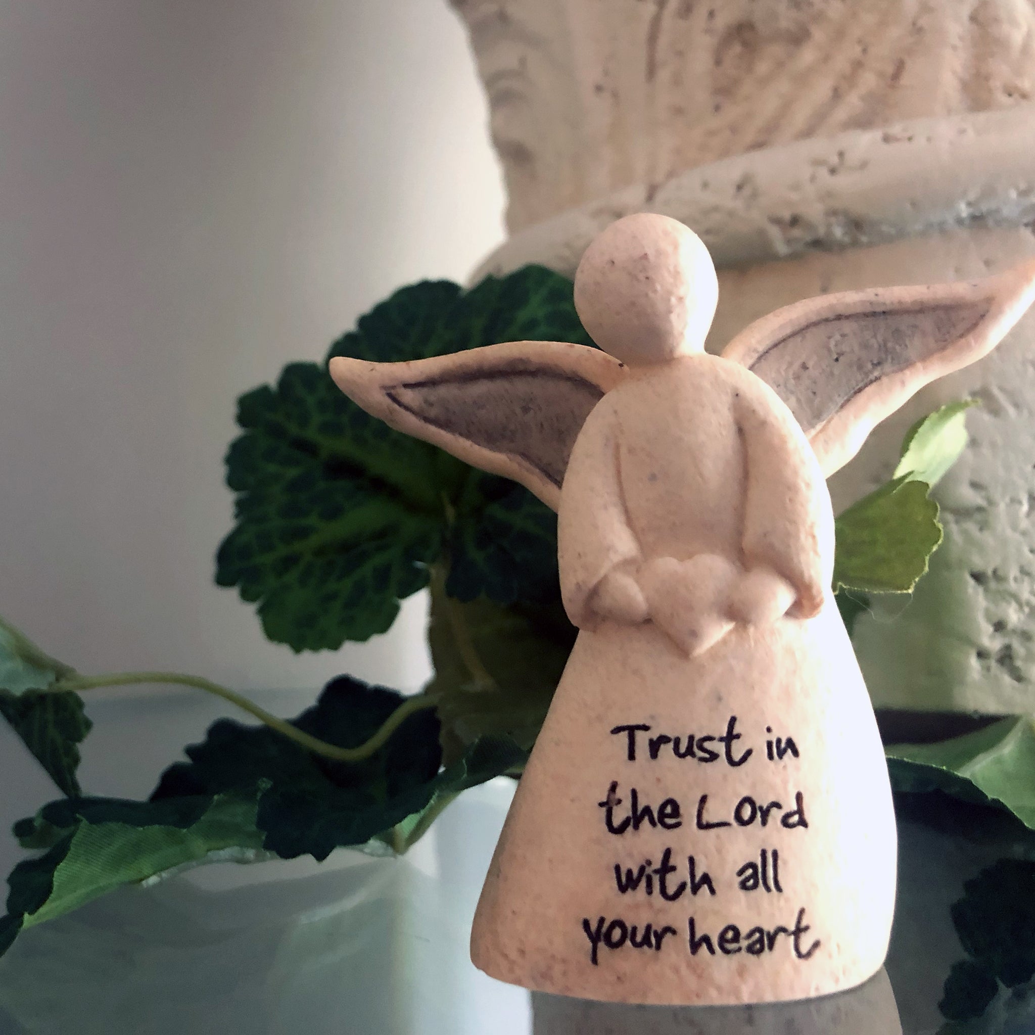 Angel Figures - Trust in the Lord with All Your Heart